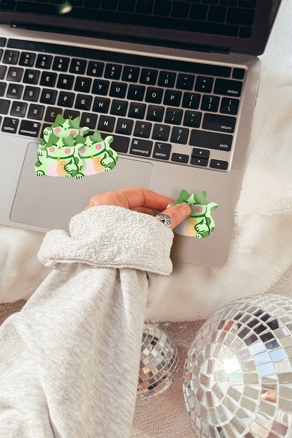 Green Lucky Cat (Maneki-neko) Sticker